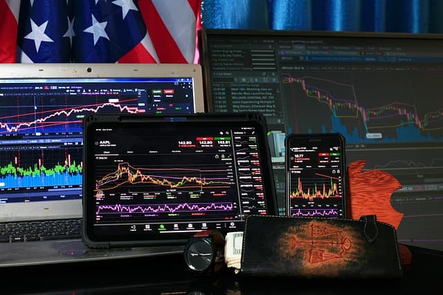 graphs on the monitor